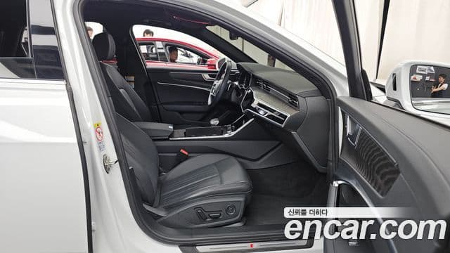 Audi A6 2022 — ფოტო 11/20