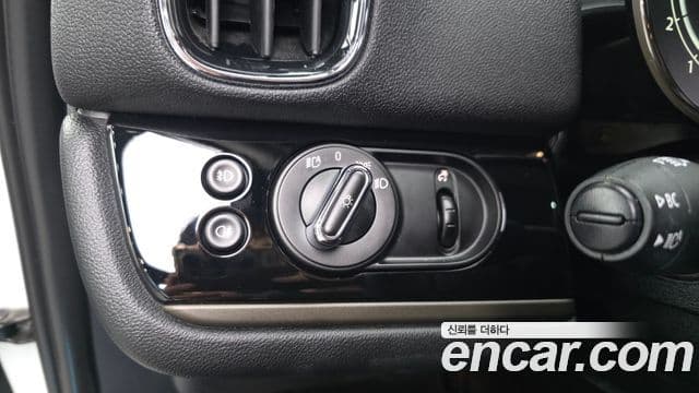 Mini Cooper D Countryman 2021 — Şəkil 19/20