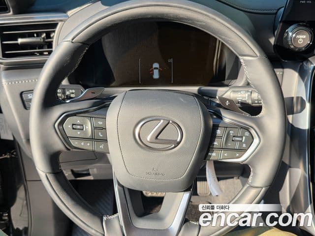 Lexus LX 2025 — Şəkil 12/20