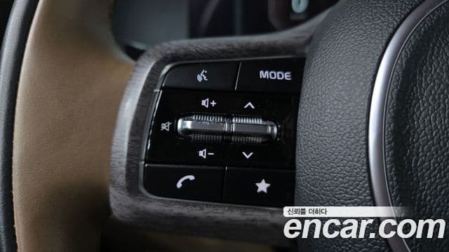 Kia Sorento 2024 — Şəkil 29/33