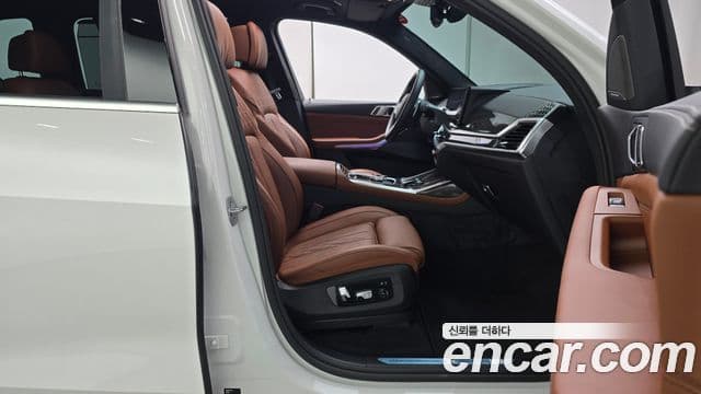 BMW X7 2025 — Photo 3/31
