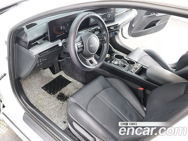 Kia K5 2024 — Şəkil 8/20