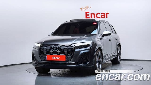 Audi SQ7 2025 — ფოტო 28/45