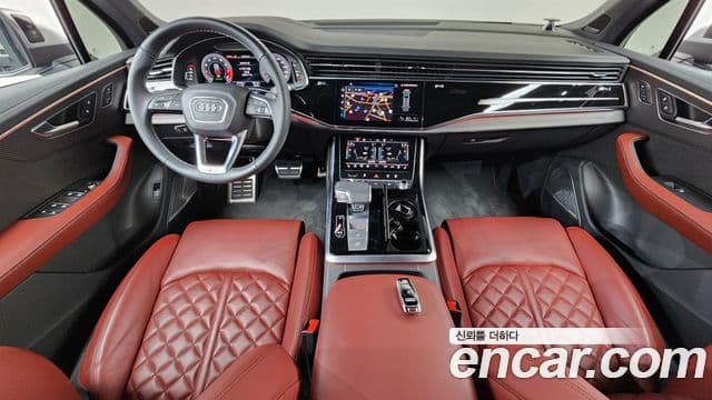 Audi SQ7 2025 — ფოტო 12/45