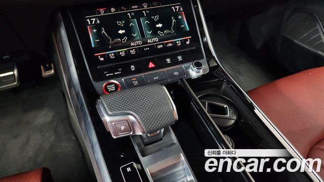 Audi SQ7 2025 — ფოტო 8/45