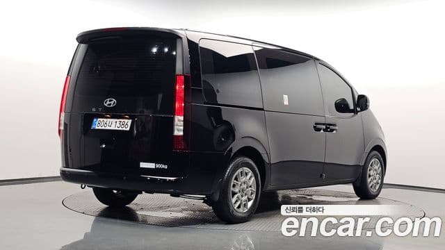 Hyundai Staria 2025 — Şəkil 2/20