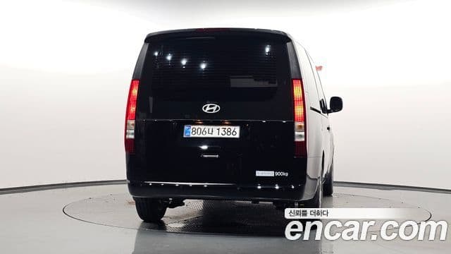 Hyundai Staria 2025 — Şəkil 4/20