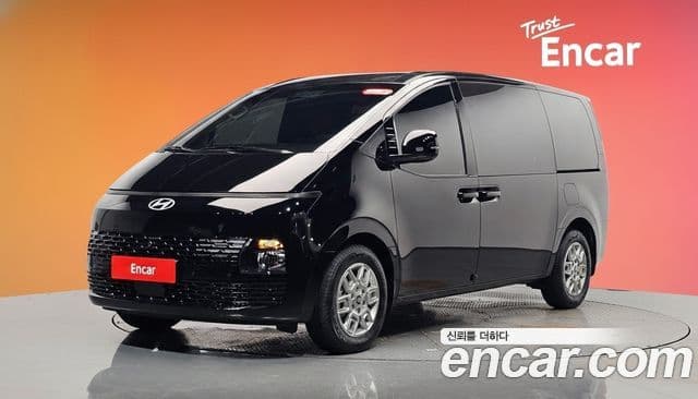 Hyundai Staria 2025 — Şəkil 1/20