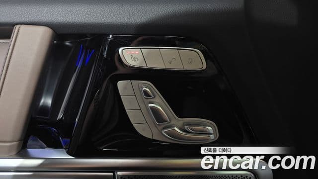 Mercedes-Benz G-Class 2025 — ფოტო 15/20