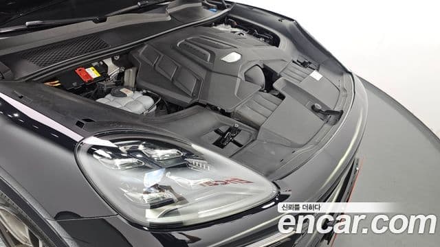 Porsche Cayenne 2019 — Şəkil 6/20