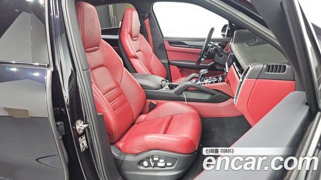 Porsche Cayenne 2019 — Şəkil 12/20