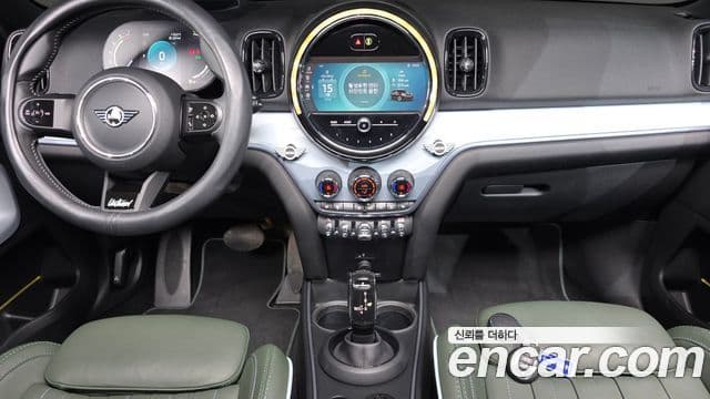Mini Cooper Countryman 2022 — ფოტო 15/20