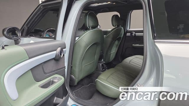 Mini Cooper Countryman 2022 — ფოტო 18/20