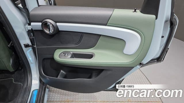 Mini Cooper Countryman 2022 — Photo 2/33