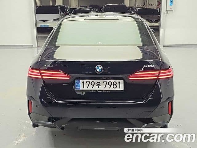 BMW 5 Series 2024 — Şəkil 2/20
