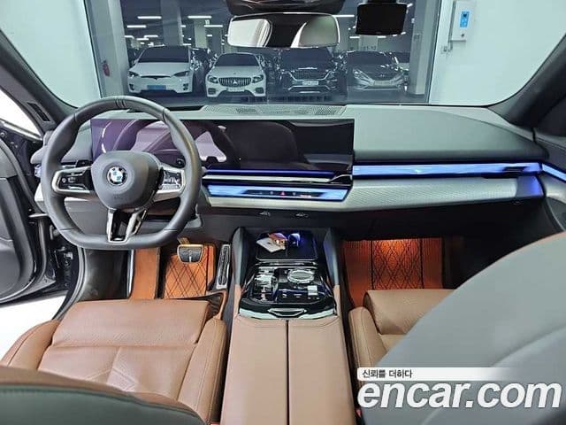 BMW 5 Series 2024 — Şəkil 9/20
