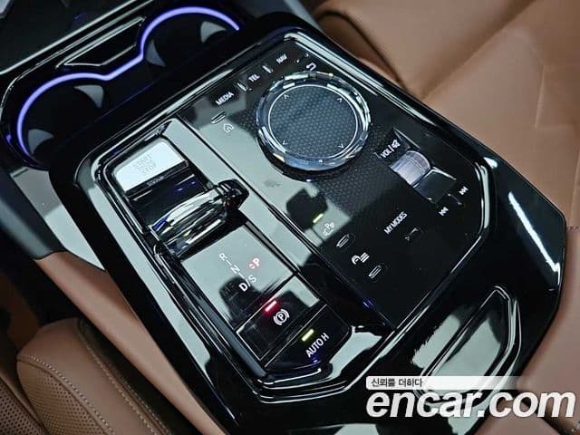 BMW 5 Series 2024 — Şəkil 6/20