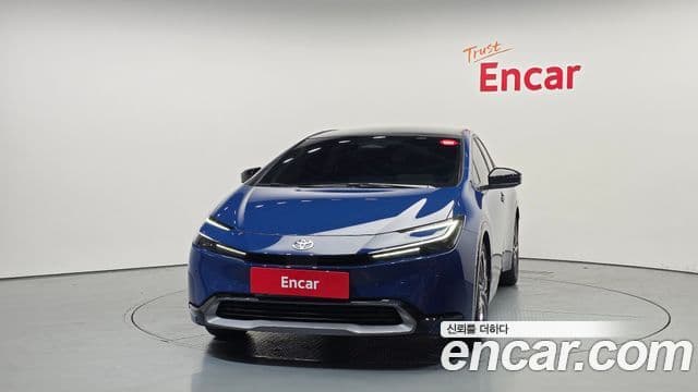 Toyota Prius 2024 — Şəkil 3/20