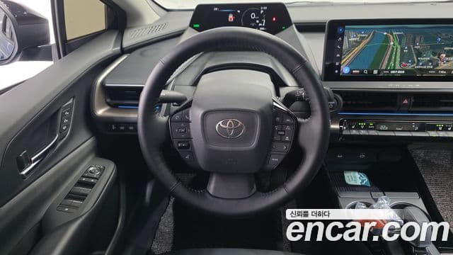Toyota Prius 2024 — Şəkil 13/20