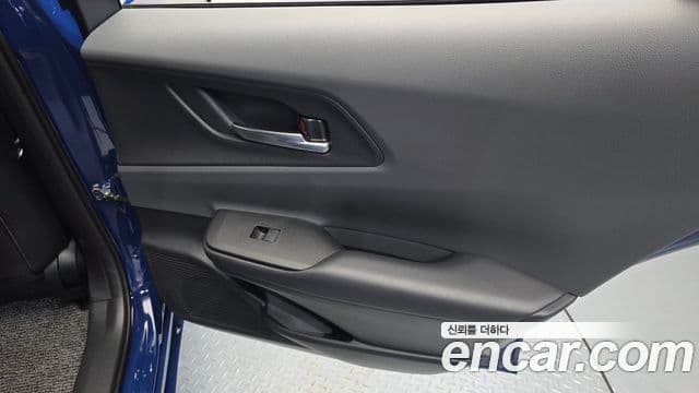 Toyota Prius 2024 — Photo 23/30