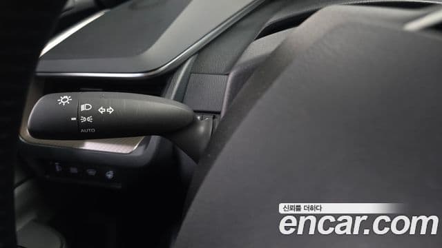 Toyota Prius 2024 — Photo 9/30