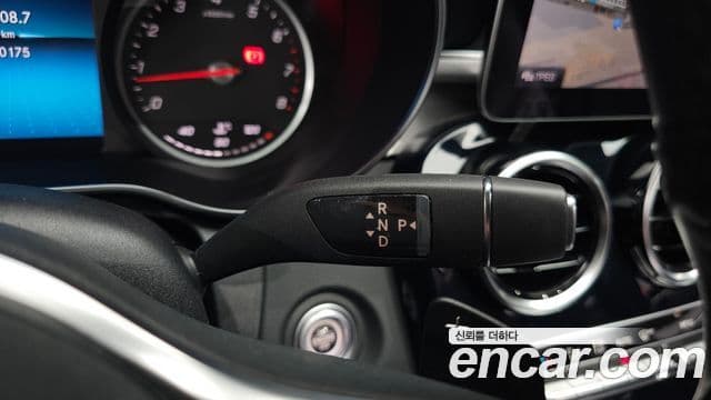 Mercedes-Benz C-Class 2020 — фото 9 из 20