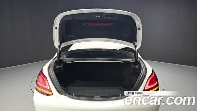 Mercedes-Benz C-Class 2020 — Şəkil 20/20