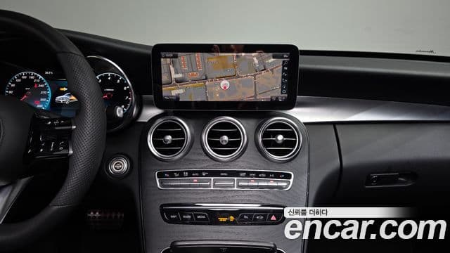 Mercedes-Benz C-Class 2019 — Şəkil 13/20