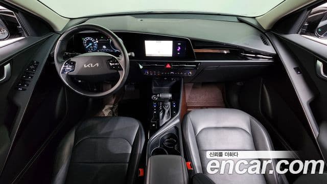 Kia Niro 2022 — Şəkil 7/20