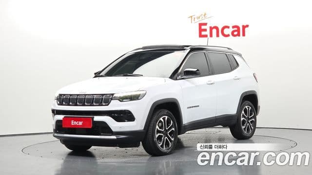 Jeep Compass 2022 — ფოტო 1/20