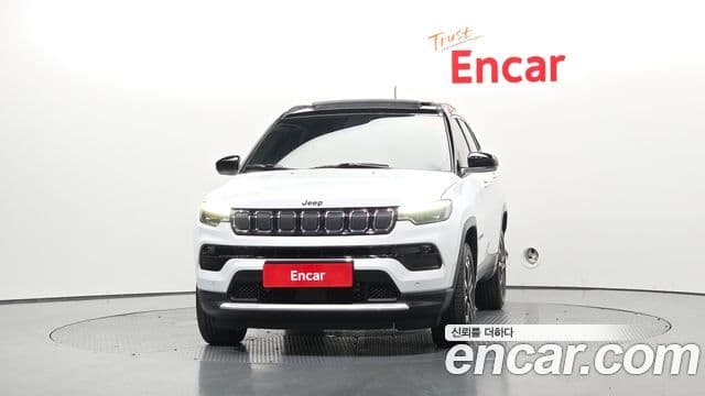 Jeep Compass 2022 — ფოტო 3/20