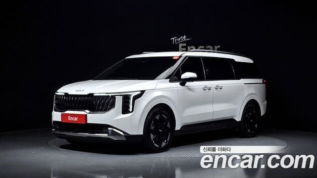 Kia Carnival 2024 — Фото 1/20