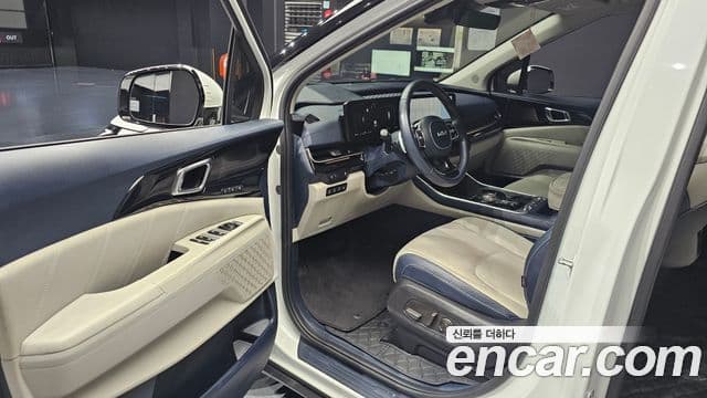Kia Carnival 2024 — Фото 10/20