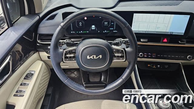 Kia Carnival 2024 — Фото 13/20