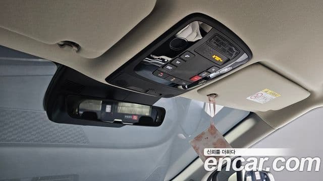 Kia Carnival 2024 — Фото 18/20