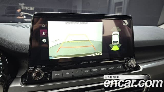 Kia Seltos 2022 — ფოტო 17/20
