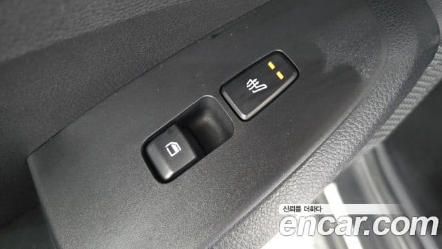 Kia Seltos 2022 — ფოტო 18/20