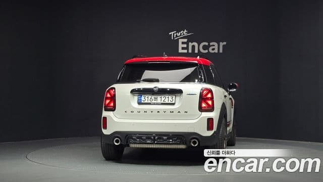 Mini Cooper S Countryman 2023 — ფოტო 4/20