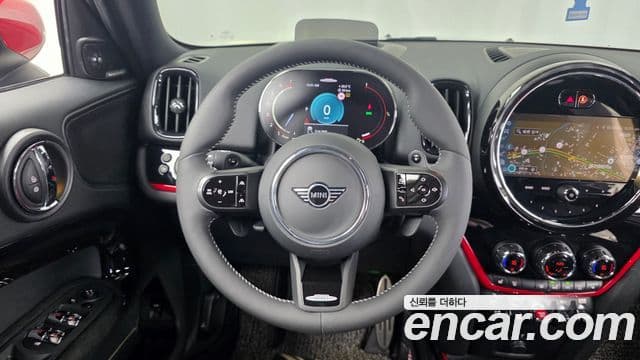 Mini Cooper S Countryman 2023 — ფოტო 13/20