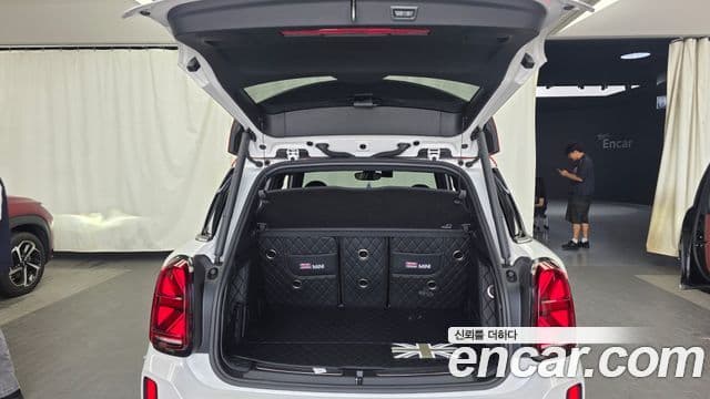 Mini Cooper S Countryman 2023 — ფოტო 20/20
