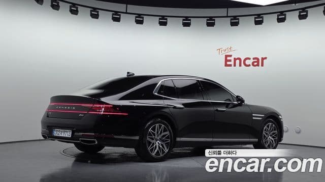 Genesis G90 2024 — Şəkil 2/20