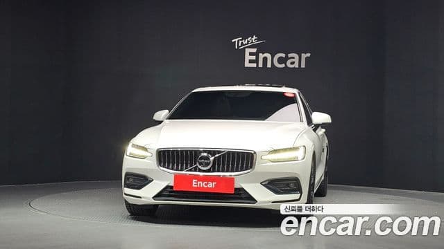 Volvo S60 2021 — Şəkil 3/20