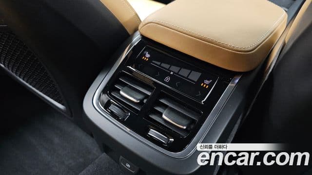 Volvo S60 2021 — Şəkil 19/20