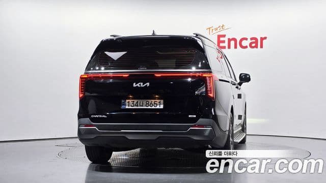Kia Carnival 2024 — Фото 3/20