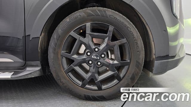 Kia Carnival 2024 — Фото 4/20