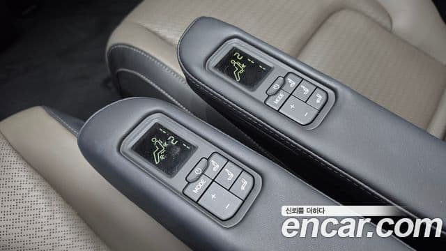 Kia Carnival 2024 — Фото 19/20
