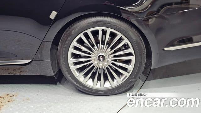 Kia The K9 2019 — Photo 19/33