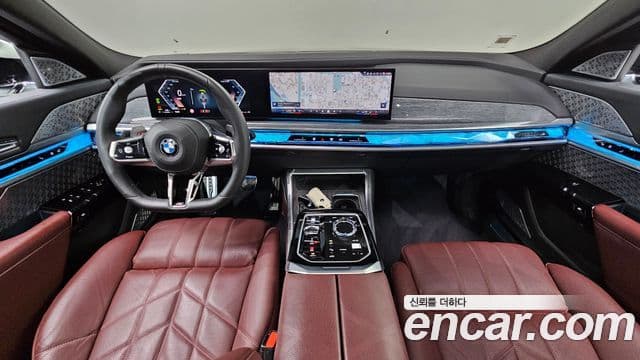 BMW 7 Series 2024 — Photo 1/31