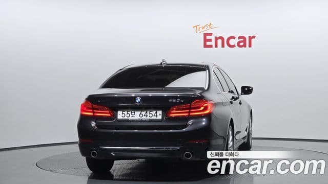 BMW 5 Series 2019 — Şəkil 4/20