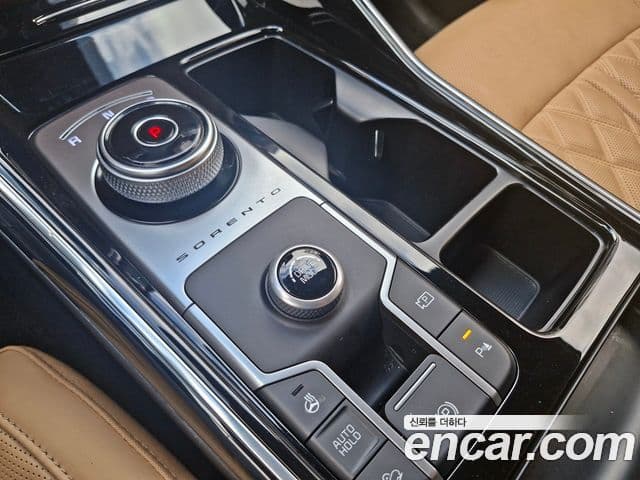 Kia Sorento 2020 — Şəkil 19/20